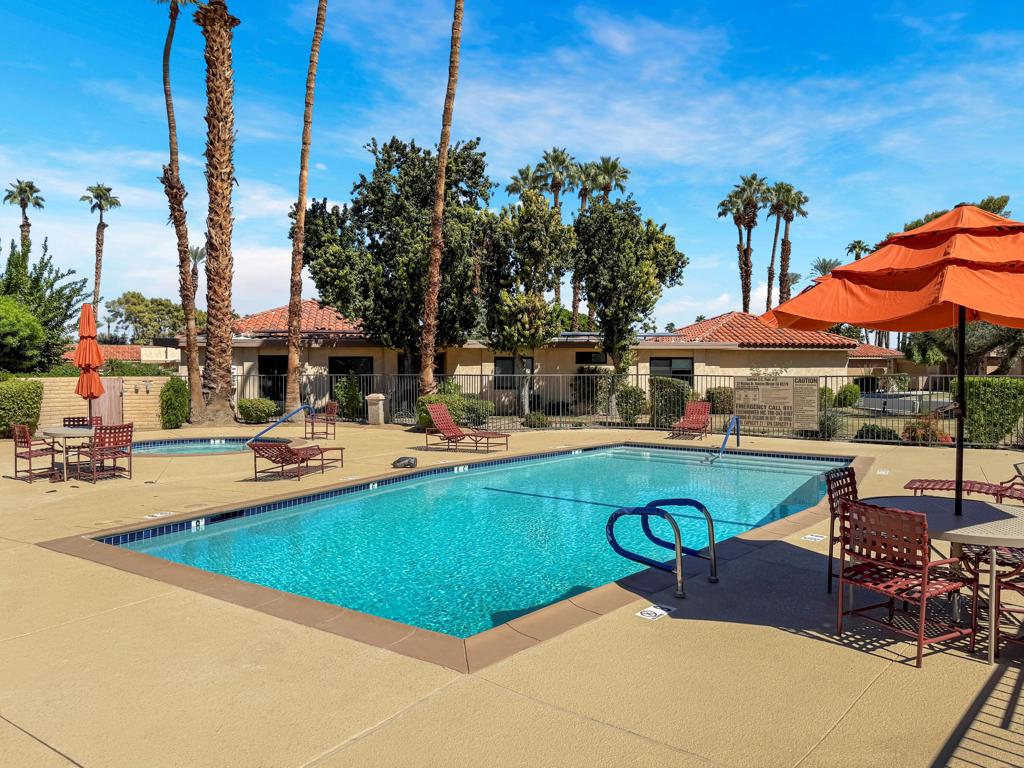 Sunrise C.C. - Residential