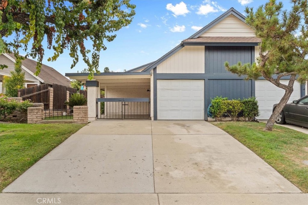 Welcome to this beautifully updated two-bedroom, two-bath single family attached home located in the heart of Chino. Nestled within a peaceful and well-maintained community, this charming residence offers modern finishes, fresh updates, and comfortable living throughout.
Residents will enjoy access to wonderful community amenities, including a sparkling swimming pool and lush common areas perfect for relaxation and gatherings. Conveniently situated near shopping, dining, and freeway access, this home combines comfort, convenience, and value in one inviting package.