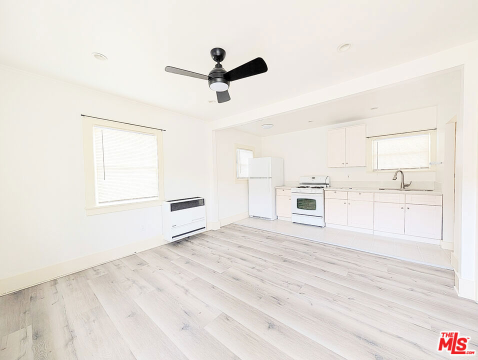Charming 1BD/1BA Santa Monica standalone bungalow offers private patio & lifestyle close to the beach, 3rd St Promenade, Santa Monica College & 10 Fwy. Features an open layout, new LVP flooring, fresh paint, upgraded ceiling fans/lights, kitchen w/ gas stove & fridge. Gated community w/ shared laundry. Small pets OK. Incls: water/trash. Check out the 3D virtual tour. Call or text to schedule a tour.