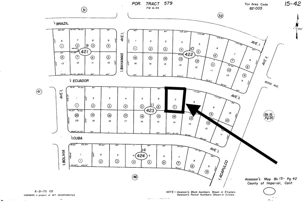 Welcome to the 11,531 square foot residential lot for sale in Salton City! This stunning piece of land is a blank canvas, ready for you to create the home of your dreams. Nestled in the heart of Salton City, this property is the perfect location to build your private sanctuary. With an impressive size of 11,531 square feet, this residential lot provides ample space for your dream home, outdoor living area, and garden. Don't miss out on this amazing opportunity to own your own piece of paradise.