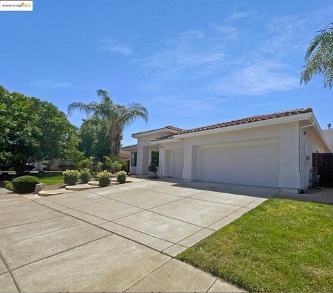1127 Santa Margherita WAY Brentwood CA 94513