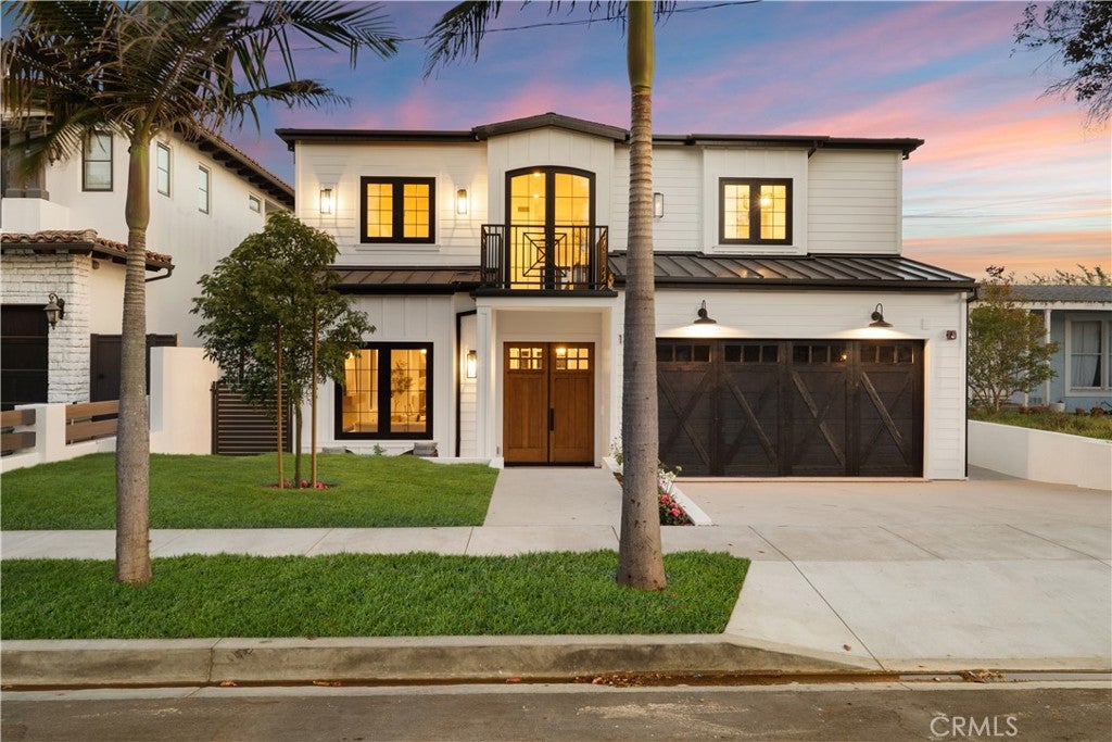 1346 Gates Ave. AVE