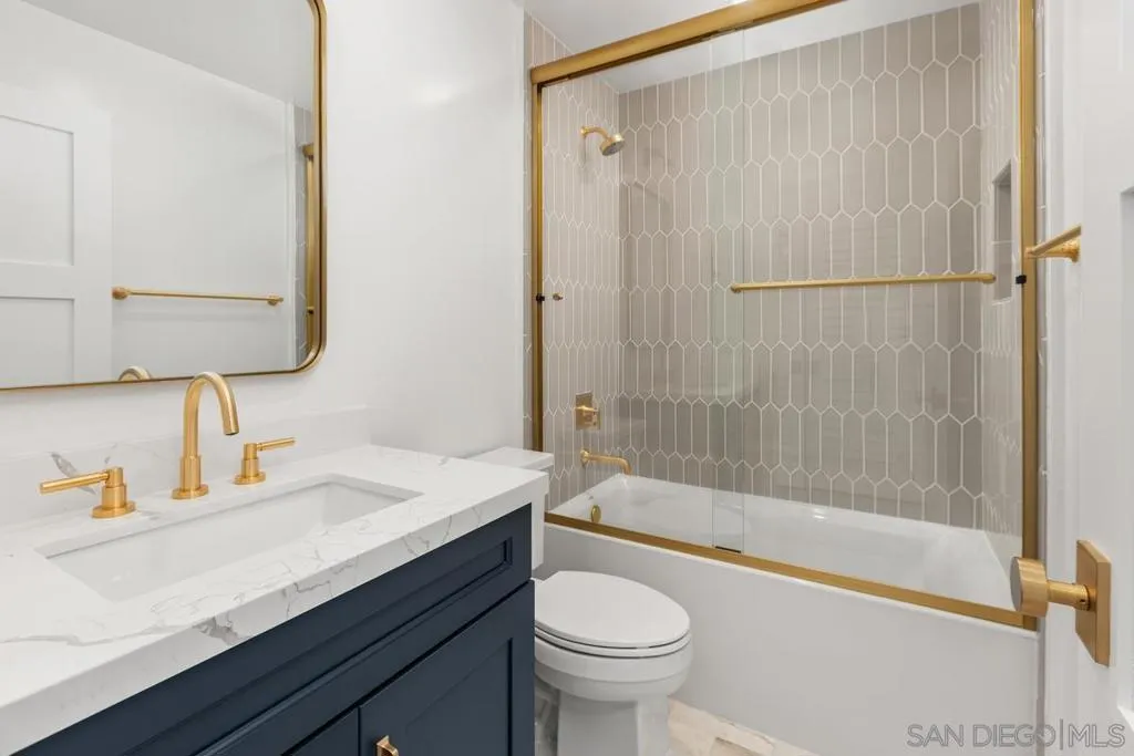 Coronado, California 92118, United States, 3 Bedrooms Bedrooms, ,3 BathroomsBathrooms,Residential,Active,159297