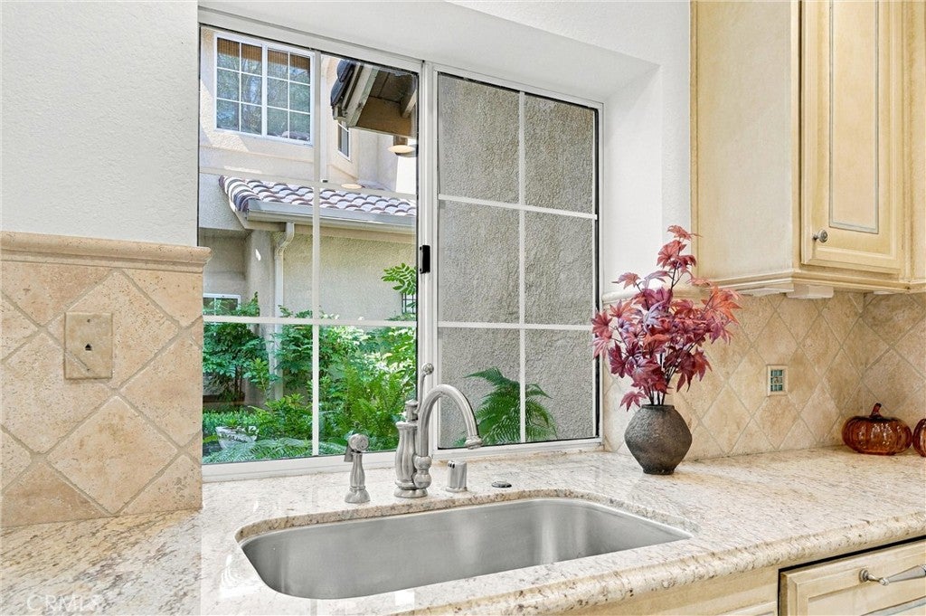 88 Fulmar Lane, Aliso Viejo CA 92656 - Photo 14