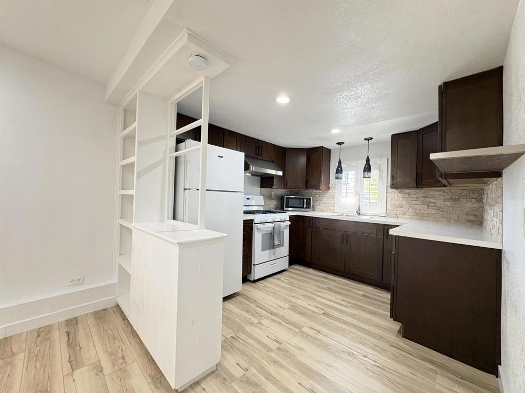 1174 E Main St 103