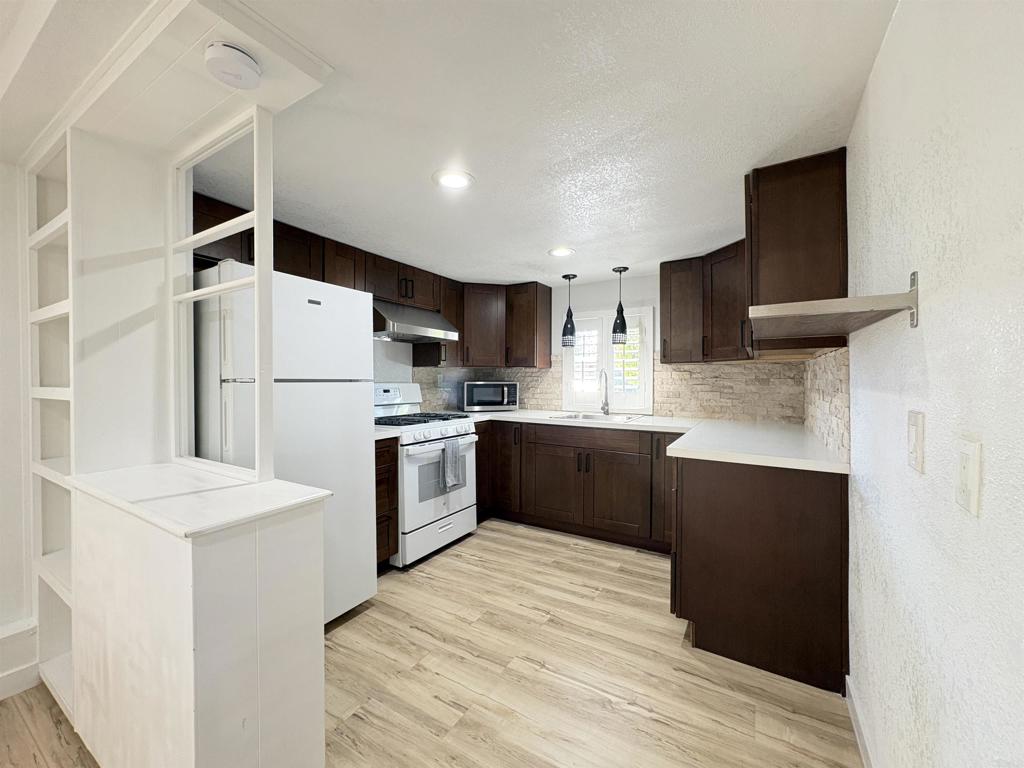 1174 E Main St 103