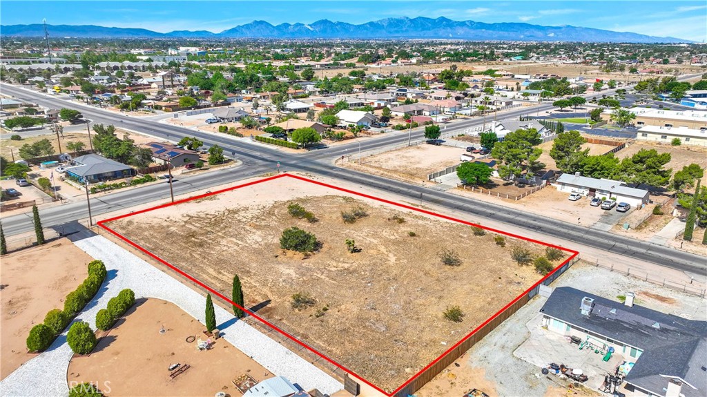 Come build your custom home on the prime corner lot! Flat buildable lot just over an acre of land. Other residential homes and shopping center all in close proximity of this highly desired area. Minutes from the 15 freeway and centrally located in the heart of Hesperia, this amazing lot is ready for your DREAM home to built! Drive By Today!