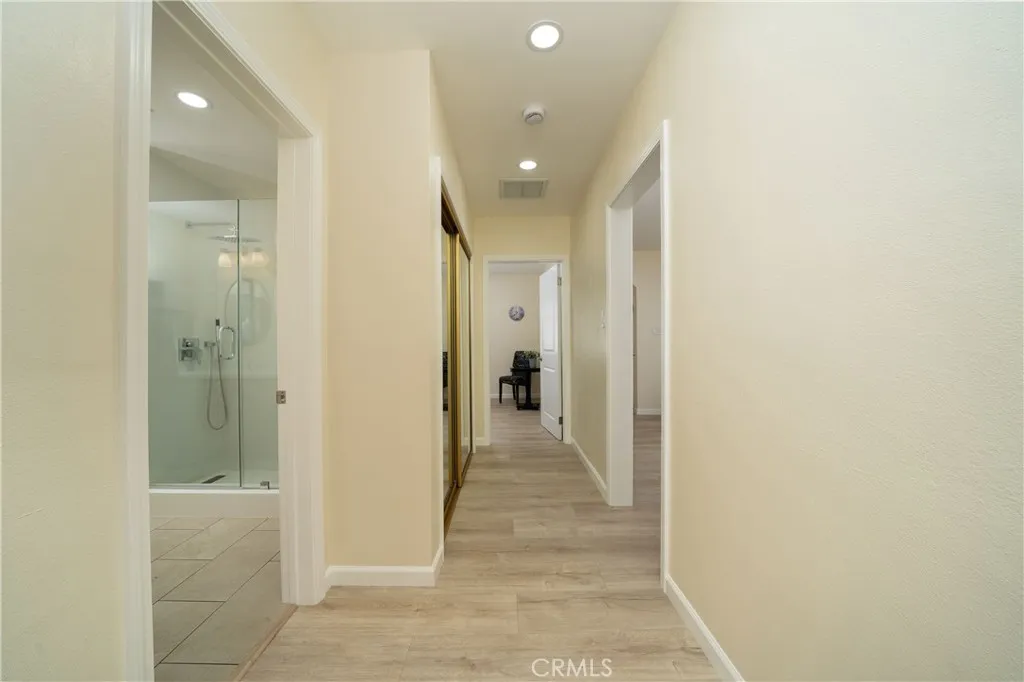 Downey, California 90242, United States, 3 Bedrooms Bedrooms, ,2 BathroomsBathrooms,Residential,Active,174893