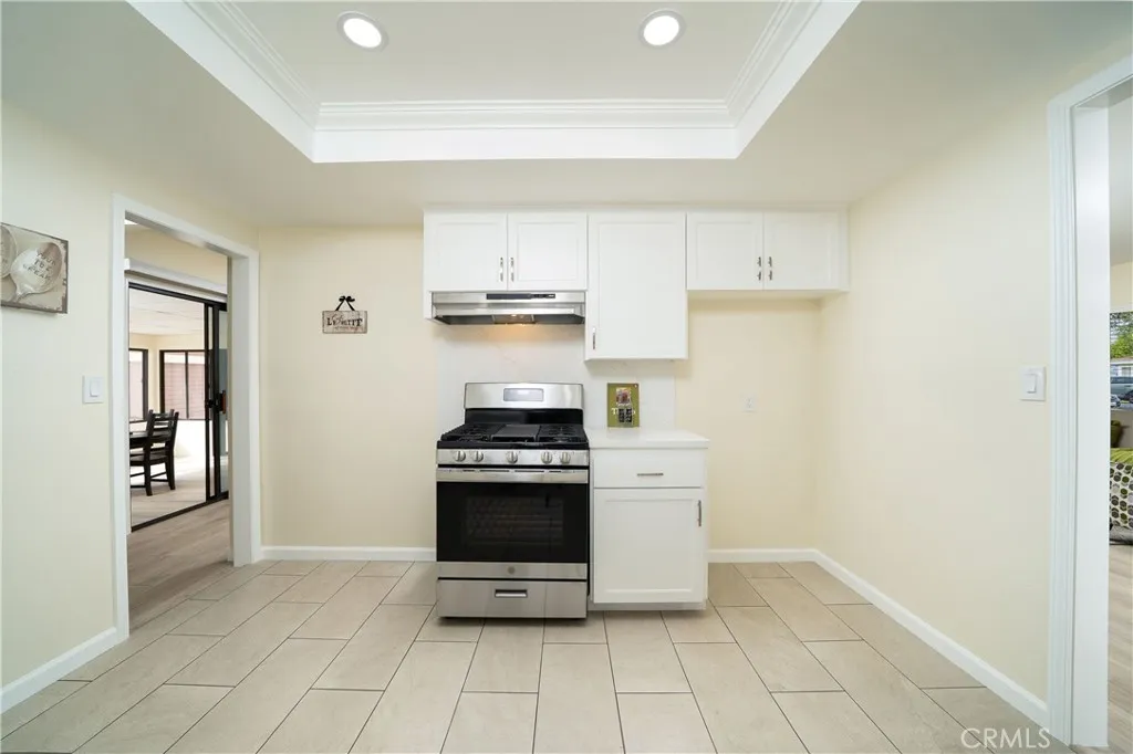 Downey, California 90242, United States, 3 Bedrooms Bedrooms, ,2 BathroomsBathrooms,Residential,Active,174893