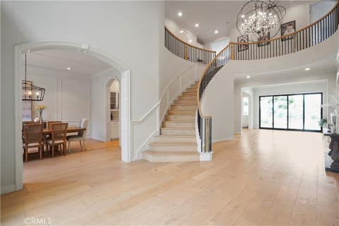 Photo of 25418 Cumberland LN, Calabasas, CA 91302 (MLS # SR26173087)