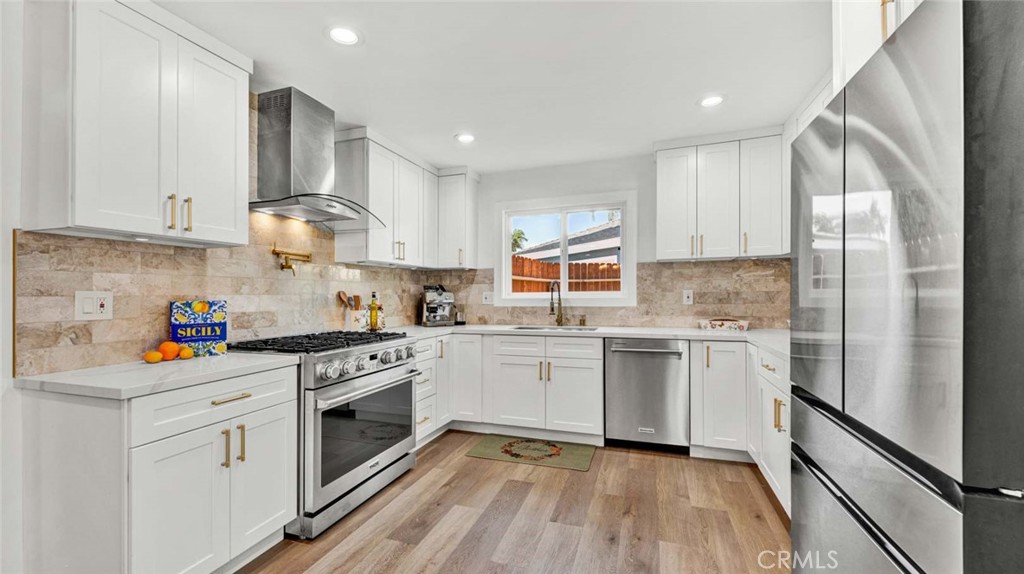 18701 Piper Place