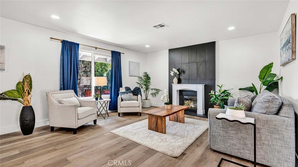 18701 Piper Place
