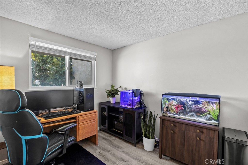 Village Grove Townhouse - Residential