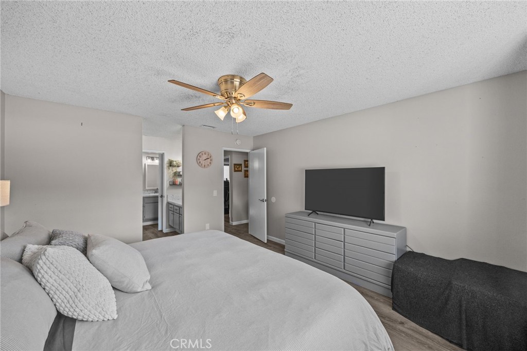 Village Grove Townhouse - Residential