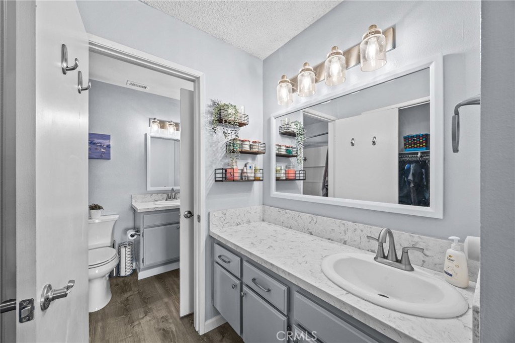 Village Grove Townhouse - Residential