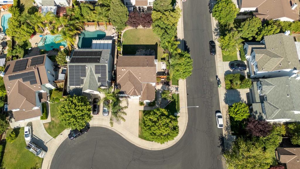 2710 Atherton Ct
