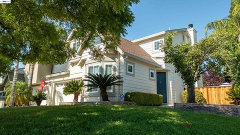 Photo of 2710 Atherton Ct CT, Tracy, CA 95304 (MLS # 41139304)