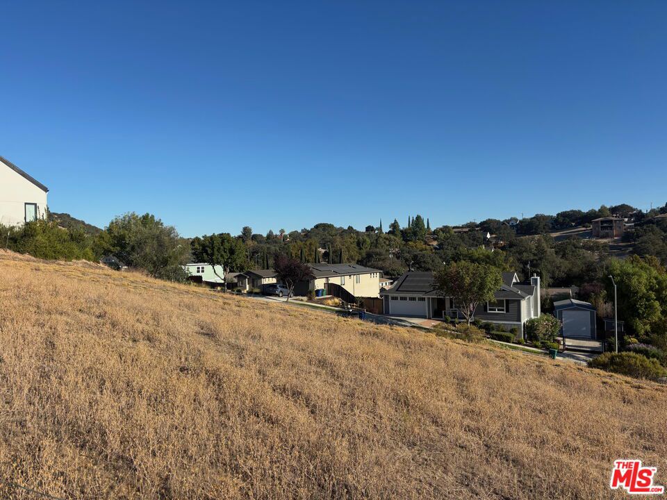 304 Maplewood Court