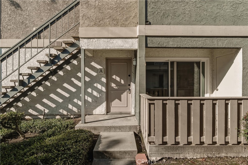 2863 S Fairview Unit A