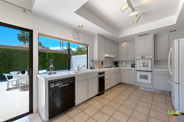 Indian Canyons - Residential