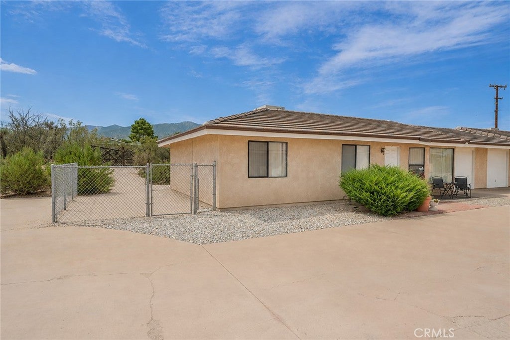 11461 Oasis