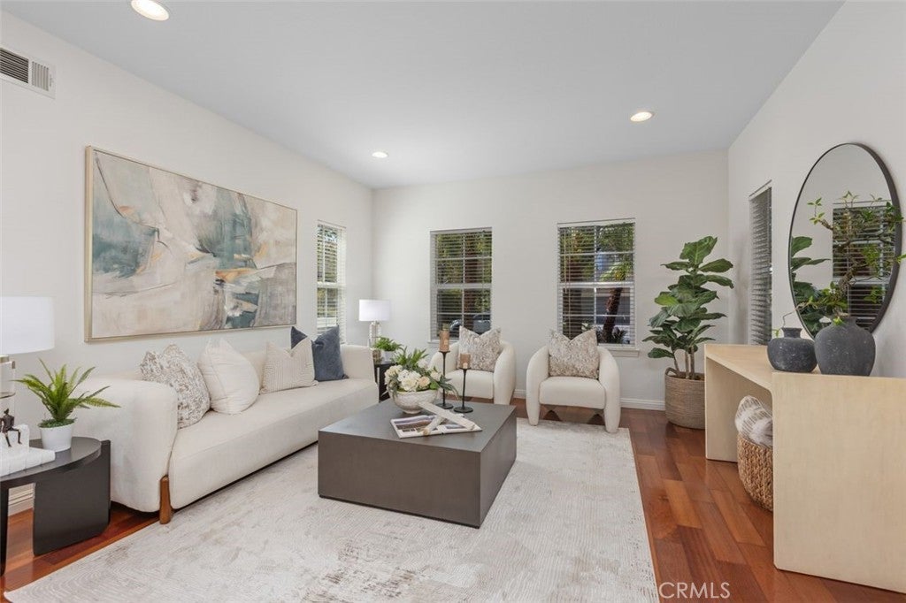 152 Treehouse, Irvine CA 92603 - Photo 11