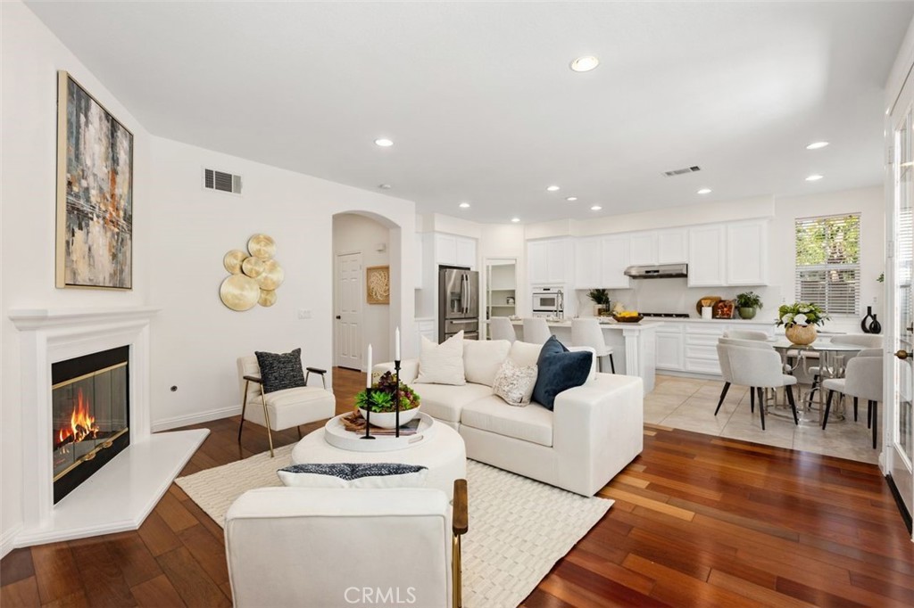 152 Treehouse, Irvine CA 92603 - Photo 6