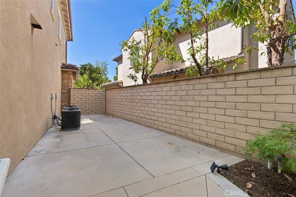 152 Treehouse, Irvine CA 92603 - Photo 29