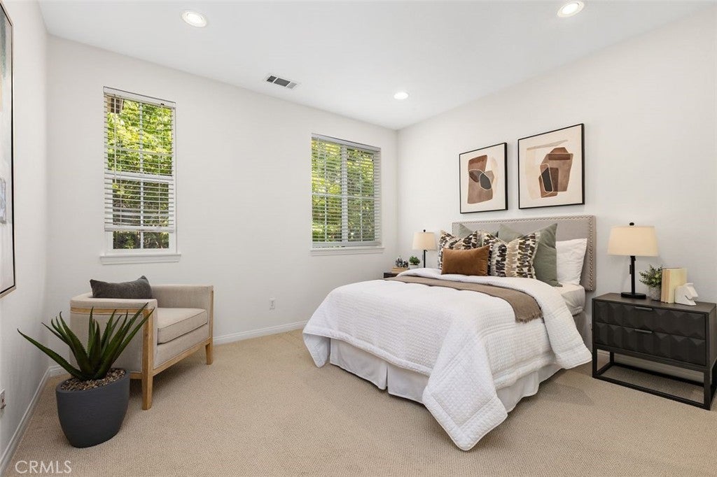 152 Treehouse, Irvine CA 92603 - Photo 23