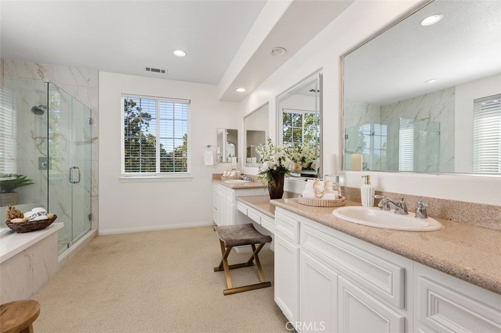 152 Treehouse, Irvine CA 92603 - Photo 22
