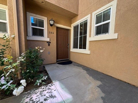 Photo of 15412 Park Point Avenue #106, Lake Elsinore, CA 92532 (MLS # OC26142686)