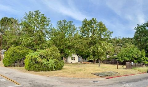 Photo of 5985 Dolores Ave, Atascadero, CA 93422 (MLS # NS26077358)