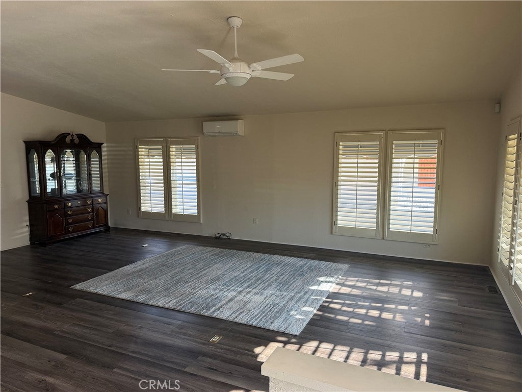 74406 Mercury Circle E