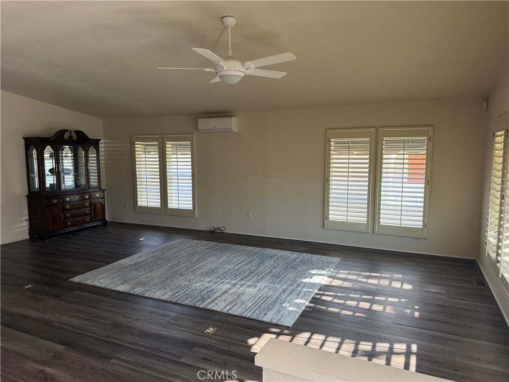 74406 Mercury Circle E