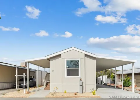 25521 N Lincoln Avenue Unit 22, Hemet, CA 92544 - MLS#: 250017138SD