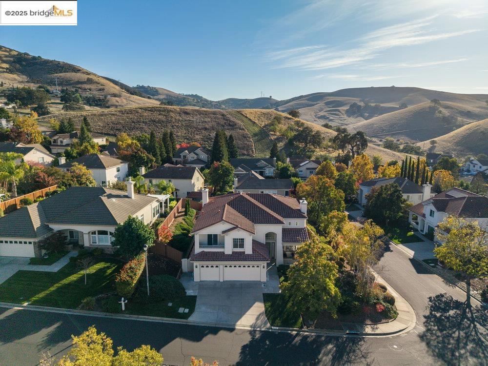 CRYSTYL RANCH - Residential