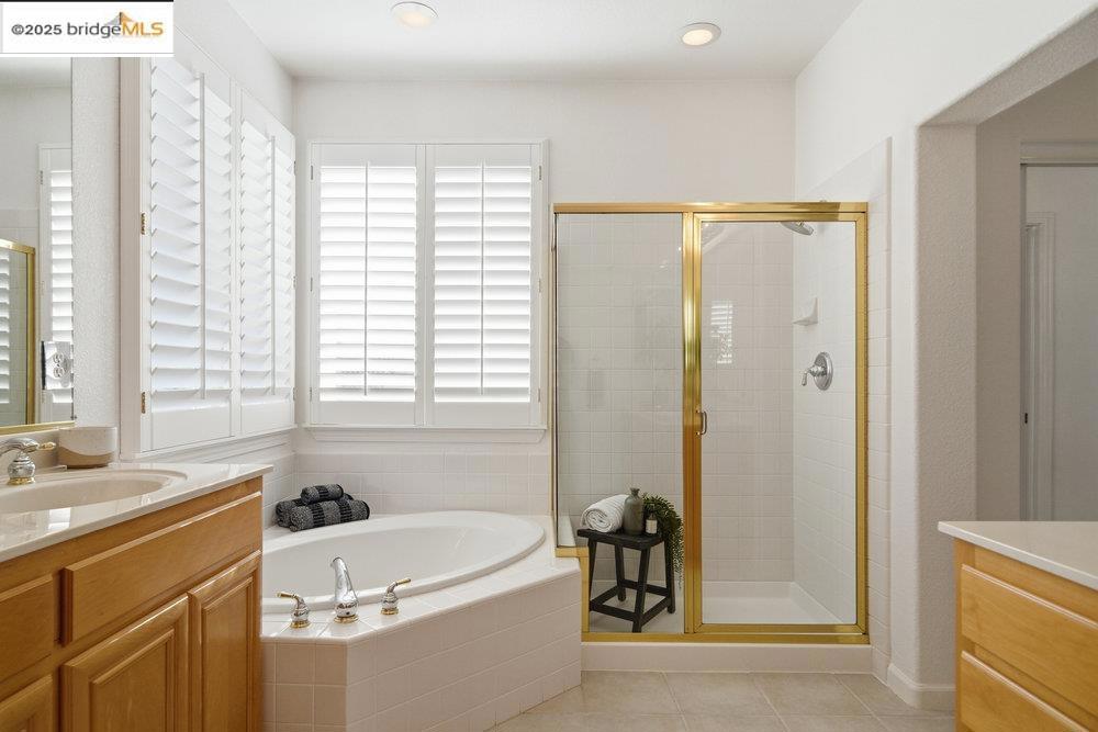 CRYSTYL RANCH - Residential