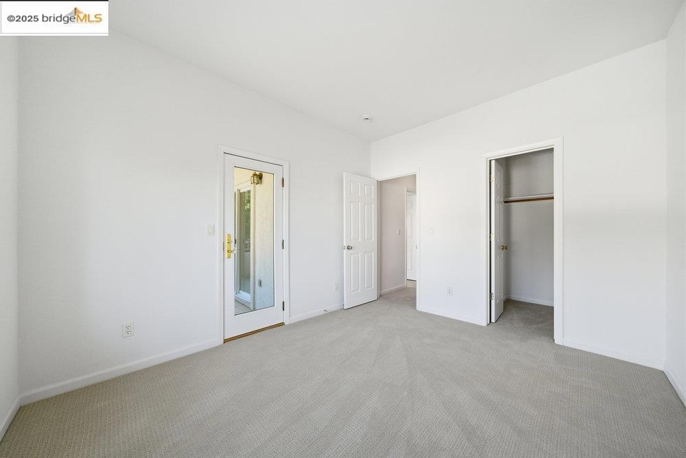 CRYSTYL RANCH - Residential