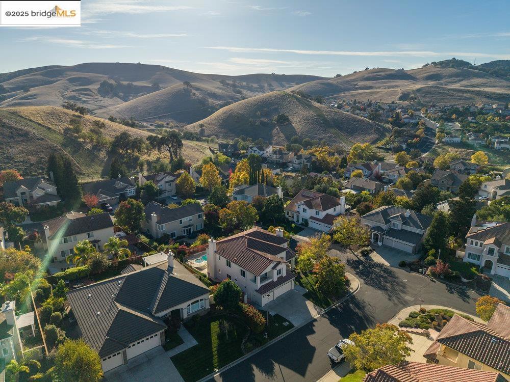 CRYSTYL RANCH - Residential