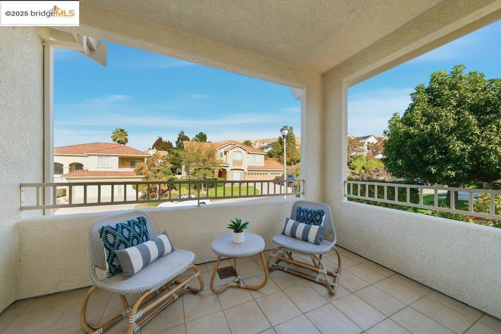 CRYSTYL RANCH - Residential