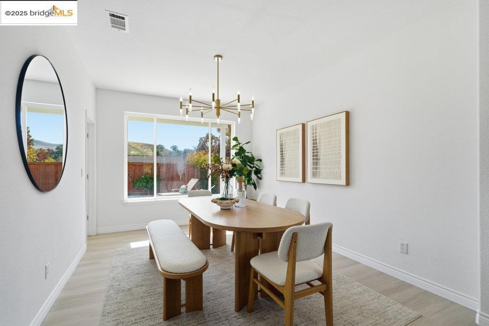 CRYSTYL RANCH - Residential