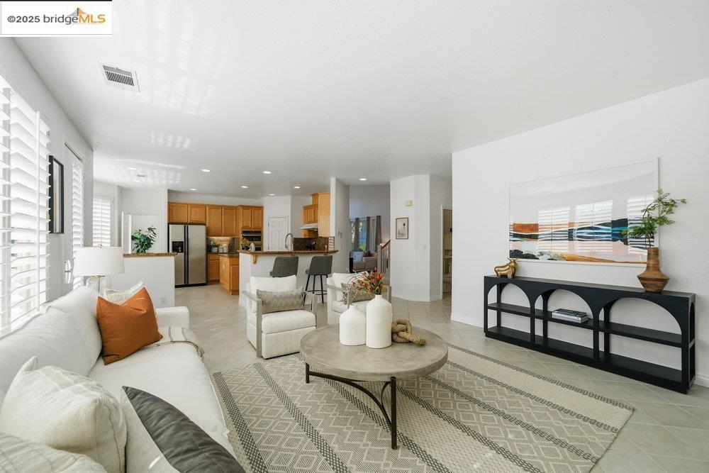 CRYSTYL RANCH - Residential