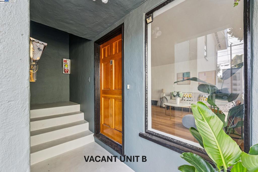 CENTRAL ALAMEDA - Residential Income