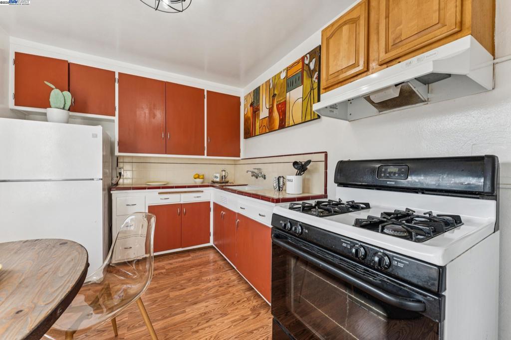 CENTRAL ALAMEDA - Residential Income