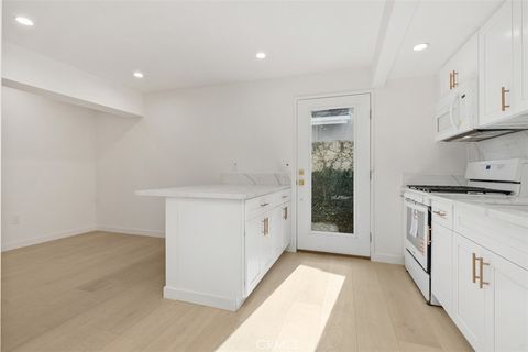 3926 Acacia Street Irvine CA 92606