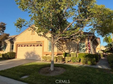 Photo of 39980 CORTE CALANOVA, Murrieta, CA 92562 (MLS # SW25226498)