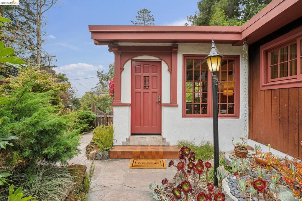19 Sunset Dr