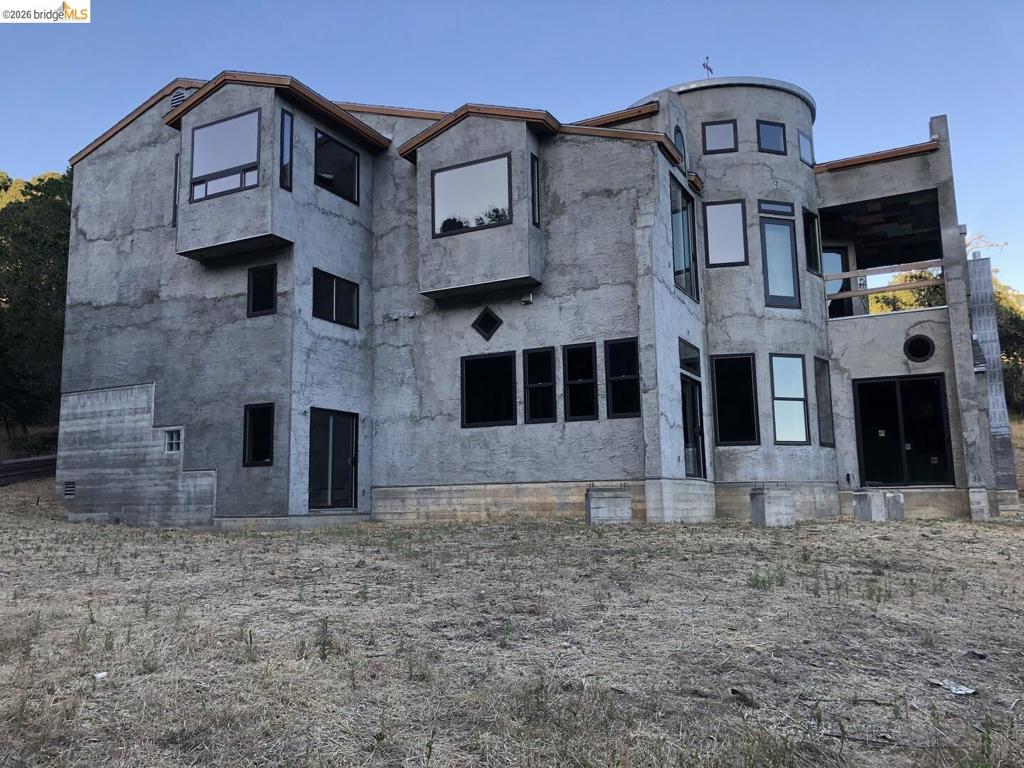 448 Grandview AVE