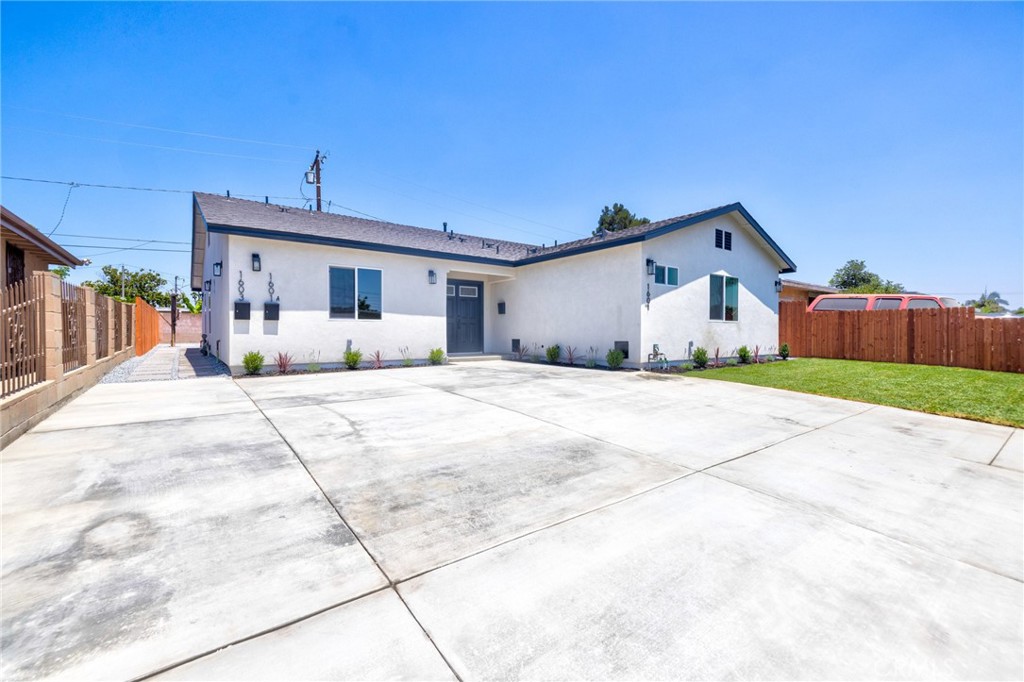 1601 1603 W 165th Street