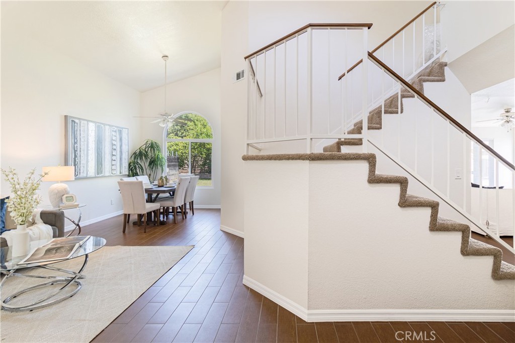 1534 W Summerset Drive